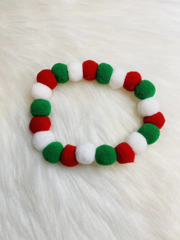 Handmade PomPom Elastic Pet Collar Cute Necklace Holiday Christmas Dog Cat M - Image 1 of 1