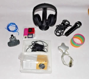JOBLOT of 10 VARIOUS ITEMS LED PROJECTOR WIRELESS HEADSET U-SING MIC USB GAMEPAD - Foto 1 di 6