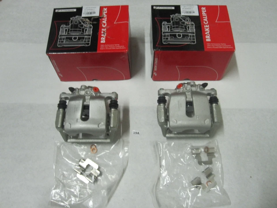 2x Rear Brake Caliper w/ Bracket for Volvo S60 XC60 S60 Cross Country 2010-2018 - Image 1 of 4