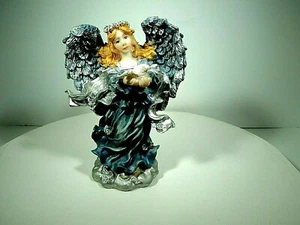 JUBILIEE GIFTWARE ANGEL WITH DOVE RESIN FIGURINE # AY7280-03 NOS/MINT/VTG 2003 - Picture 1 of 9