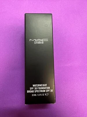 MAC Studio Waterweight LSF30 Foundation in NC20 neu in OVP - Bild 1 von 2
