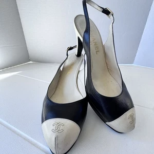 Vintage Chanel Cap Toe Two Tone Plateau Slingback Absatz Gr. 39 Schwarz Und Creme - Bild 1 von 15