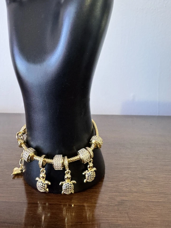 Brazalete Con Totugitas,en Oro Laminado Foto 1 de 1