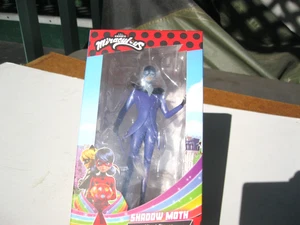 Miraculous Ladybug Shadow Moth Figura in vinile esclusiva Culturefly - Foto 1 di 3