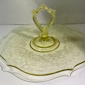 Vintage 1930s Lancaster Center-Handle Topaz Yellow Depression Glass Platter/Tray - Picture 1 of 12