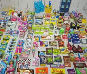 Zuru Mini Brands Huge Lot FOOD BEAUTY TOYS Gold Shopping Carts Baskets Bags EUC - Picture 1 of 16