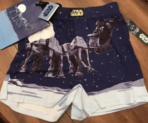 Disney’s Star Wars Darth Vader Men’s Boxers Xmas Size Small With Gift Bag NWT - Picture 1 of 3