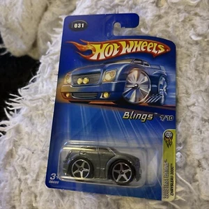Hot Wheels 2005 First Edition Chrysler 300c Blings 1/10 #031 - Picture 1 of 1