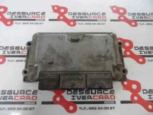 0 281 001 839 ECU UNIDAD DE CONTROL DEL MOTOR UCE UNIDAD DE CONTROL DEL MOTOR / 1 / 2002 / 64326 PARA C - Imagen 1 de 3