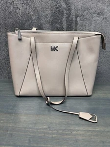 Michael Kors große Maddie Tasche Schultertasche grau Leder silber Anhänger - Bild 1 von 14