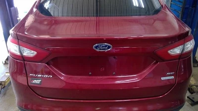 Красная крышка багажника без спойлера подходит для 13-14 FUSION 10308586 - Изображение 1 из 4