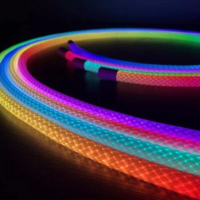 Tira de luz tejida 5V USB 360° RGB cilíndrica que cambia de color, bajo voltaje Foto 1 de 4