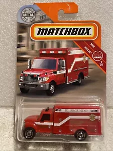 Matchbox 2018 Red International Terrastar Ambulance Fire Dept BLISTERPACK CARDED - Picture 1 of 7