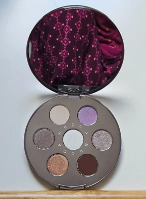 Becca OCEAN JEWELS Eye Palette - Image 1 of 4