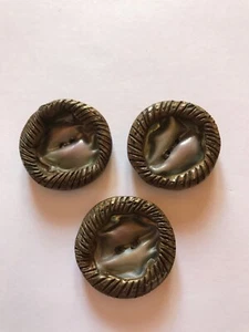 Boutons vintage 3 boutons bakélite marron diamètre 30 mm réf 16 - Picture 1 of 3