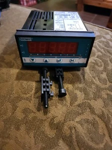 ARDETEM DIP 404 Alimentazione Entrees Aria DIP404-2 1335-17 Misuratori da pannello digitali iNPUT - Foto 1 di 8