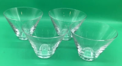 Juego de 4 copas de cóctel/martini LENOX sin tallo "forma de V" Foto 1 de 4