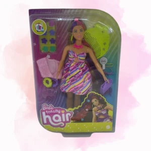Barbie Totally Hair Flower Motto Puppe Curvy 8,5 Zoll Kleid mit Zubehör - Bild 1 von 6