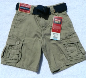 Boys Wrangler Premium Cargo Relaxed Seat & Thigh Short - 5 Reg - British Khaki - Picture 1 of 5