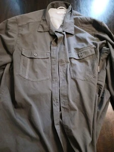 Columbia Men's Extra Large Gray Lightweight Long Sleeve Button-down Shirt - Picture 1 of 6