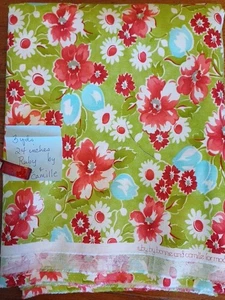Bonnie And Camille Yardage, Flores "Rubí", 3 Yardas + 23" - Imagen 1 de 2