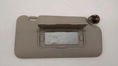 Espejo parasol derecho Honda Fit 2015-2017 pasajero beige KEQJF Foto 1 de 4