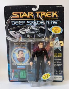 Vintage 1994 STAR TREK Deep Space Nine 'Q' Action Figure w/ Space Caps, SEALED! - Picture 1 of 2
