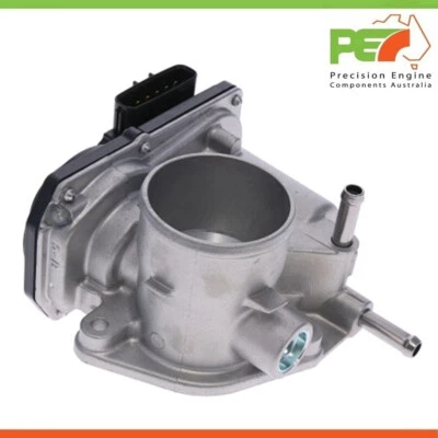 Nuevo * PREMIUM * Cuerpo del acelerador para adaptarse a Toyota Prius C NHP10 1,5 L 4 cilindros Foto 1 de 4