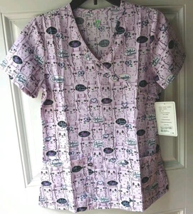 Scrub Top Size X- Small Fun Pink V-Neck/3Pocket "GT Performance" Women's NEW - Picture 1 of 3