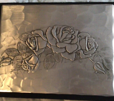 Álbum de fotos de terciopelo Wendell August Roses  Foto 1 de 4