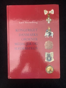 Danish medals Book Kongeriget Danmarks Ordener Medaljer Og Hæderstegn - Picture 1 of 3