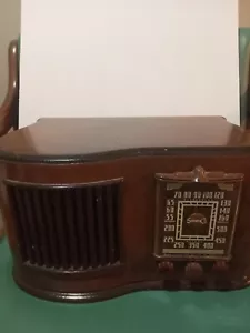 Vintage Sonora AM Radio RCU-208 TESTED WORKS - Picture 1 of 17