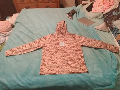 Sudadera con capucha de camuflaje majestuosa para hombre con iniciales MS Foto 1 de 4