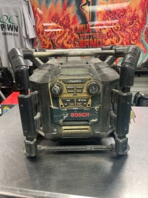 RÁDIO USADO BOSCH PB360C LOCAL DE TRABALHO (QUC022822) - Imagem 1 de 4