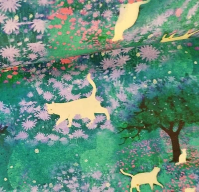 Stoff Meterware Baumwollstoff Patchwork 50 cm Katzen im Garten Blumen auf Grün - Bild 1 von 4