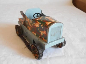 Vintage Tinplate toy Army Caterpillar Tractor Unit 1940s French to restore - Imagen 1 de 6