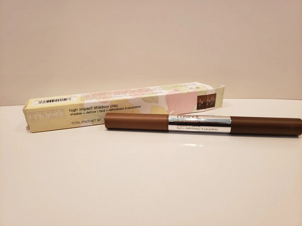 Clinique~ Sombra de Juego de Sombras de Alto Impacto + Definer~#05 Ron + Coca-Cola ~ 0.06oz~NUEVO EN CAJA Foto 1 de 1