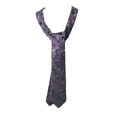 Corbata de cuello para hombre a medida púrpura y negro estampado de cachemira 2,75 pulgadas X 58,5 pulgadas Foto 1 de 4
