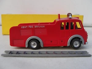 1960'S TRIANG MINIC FIRE ENGINE M1550 USED BOXED - Picture 1 of 9