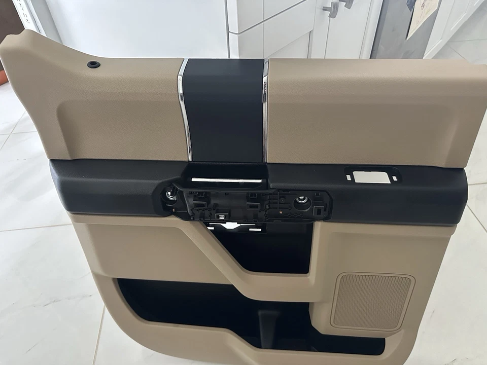  Set Front & Rear Interior Door Panels Ford F350 F250 Super Duty 2017-2019 - Image 1 of 4