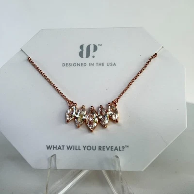 Collar Bomb Party "The Analise Necklace" circonita cúbica en oro rosa NK57283 Foto 1 de 2