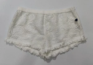Aerie Women's White Lace Shorts Size M - Picture 1 of 4