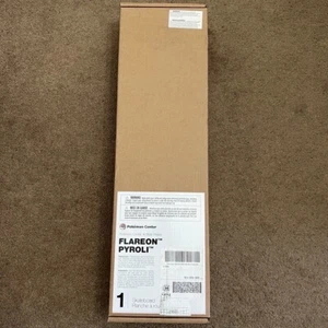 Pokémon Center × Bear Walker: Flareon Pyroli Skateboard Limited Edition - Picture 1 of 5