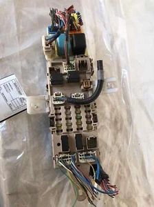 1999 2000 LEXUS GS300 Multiplex Network Computer Control Module Unit 89221-30071 - Picture 1 of 19