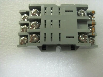 SH3B-05  IDEC - Image 1 of 2