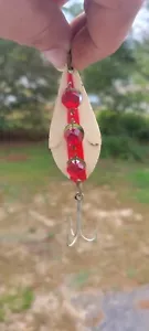 Señuelo de pesca vintage rojo y blanco con brillo rojo - Imagen 1 de 9