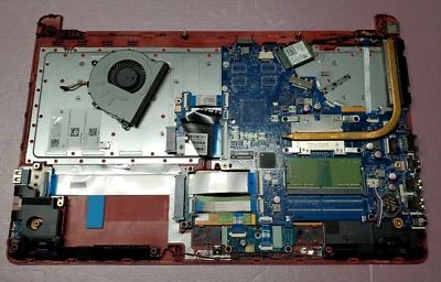 HP 15-bs134wm M/B/Intel Pentium Gold 4417U/4G Ram/VER DESCRIPCIÓN Foto 1 de 4