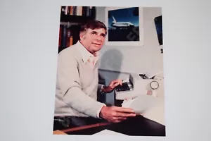 Star Trek Gene Roddenberry Portrait Office ca. 1978-1979 8x10 Glanzfoto - Bild 1 von 1