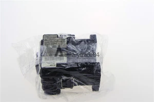 1PCS New FUJI Magnetic Contactor SC-4-1 200-240VAC - Picture 1 of 3