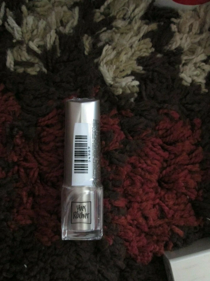 Nuevo SELLADO~RARO~Yves Rocher Couleurs Nature lápiz labial Toffee Delight~ Foto 1 de 1